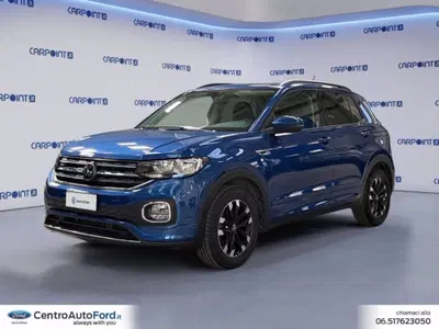 Volkswagen T-Cross 1.0 TSI 110 CV Sport del 2023 usata a Albano Laziale