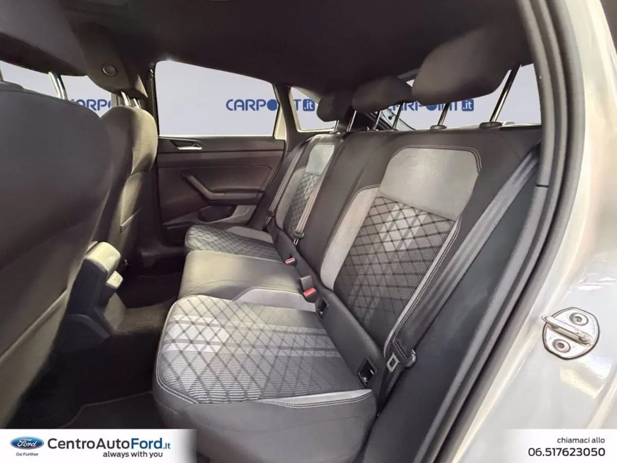 Volkswagen Taigo usata a Roma (13)