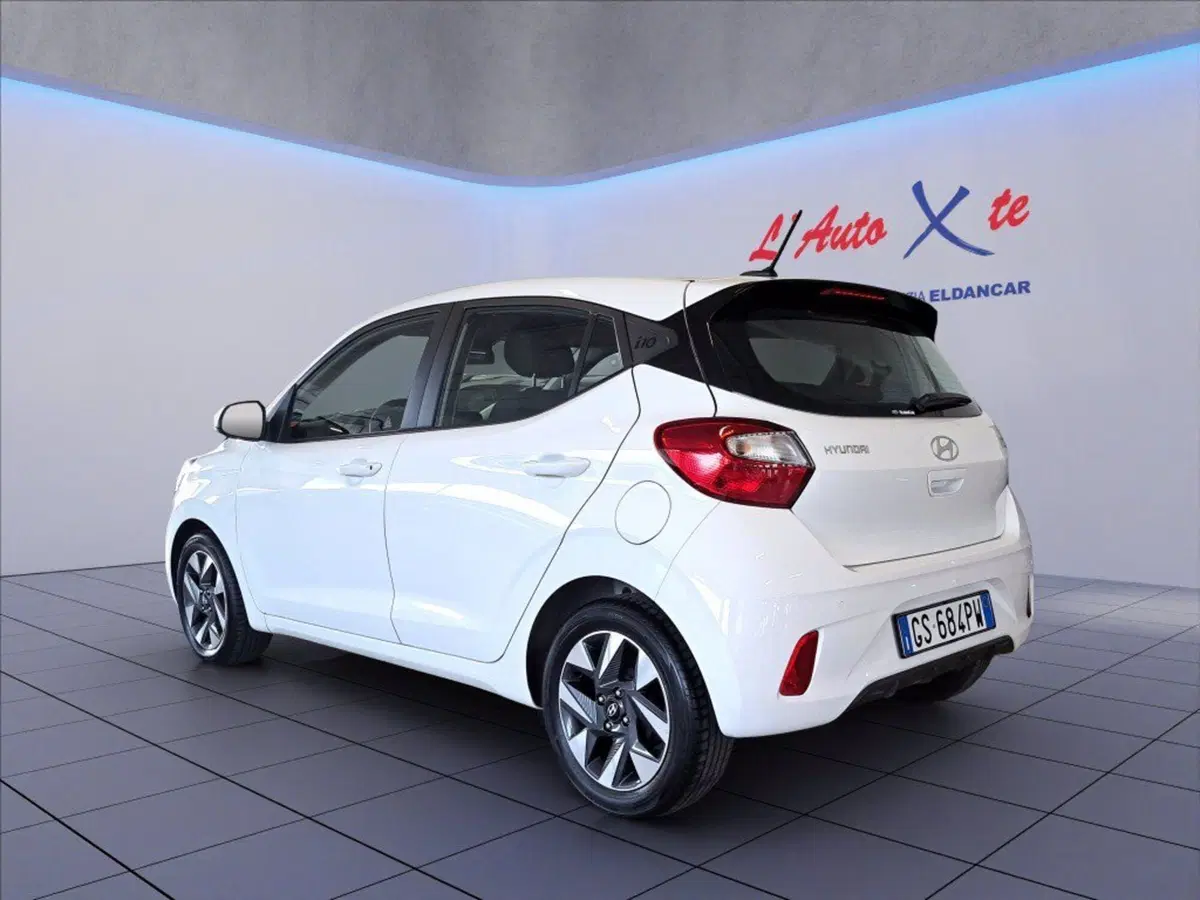 Hyundai i10 usata a Milano (4)