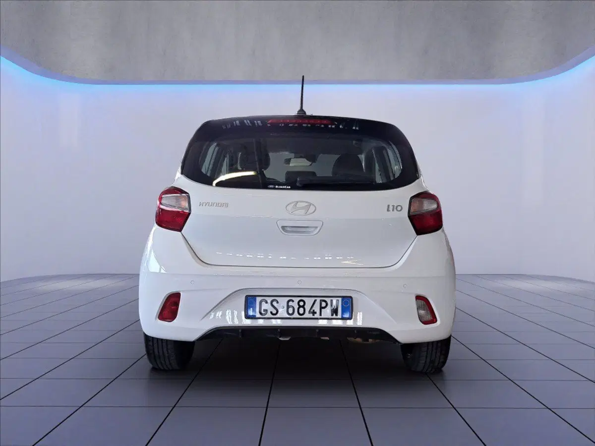 Hyundai i10 usata a Milano (5)