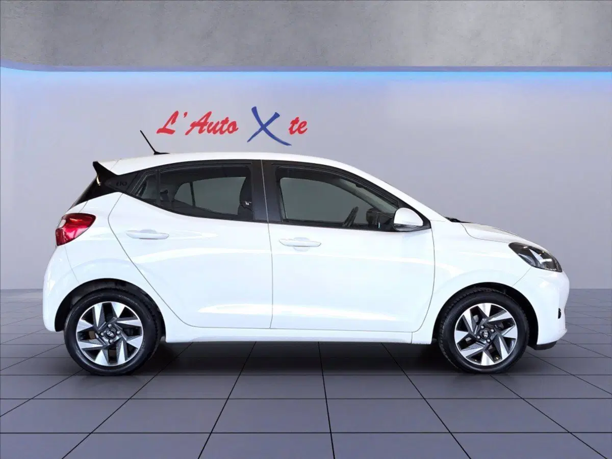 Hyundai i10 usata a Milano (7)