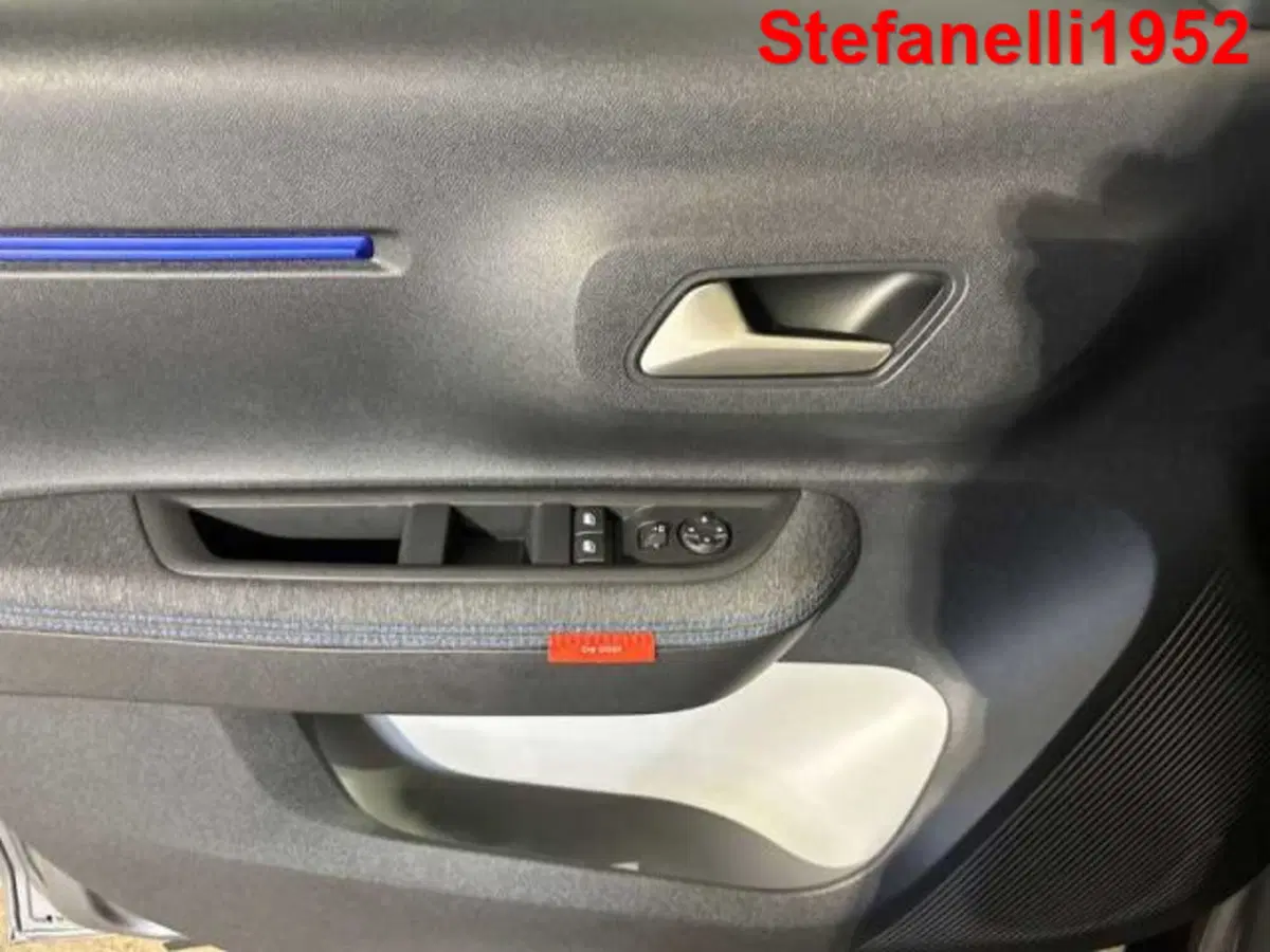 Citroen C3 Aircross nuova a Bologna (10)