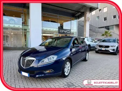Lancia Delta 1.6 MJT DPF Platino del 2009 usata a Savona