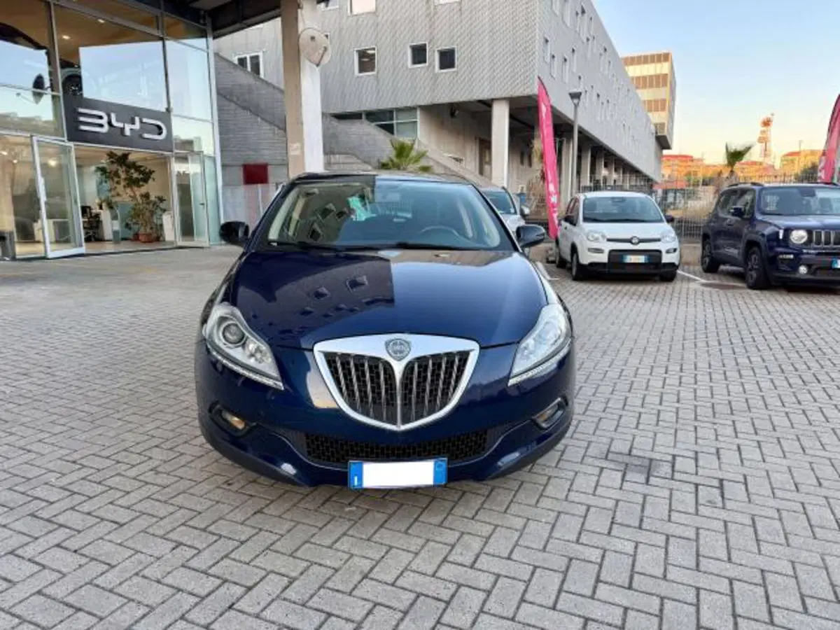Lancia Delta usata a Savona (3)