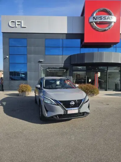 Nissan Qashqai 1.3 mhev Acenta 2wd 140cv del 2022 usata a Lucca
