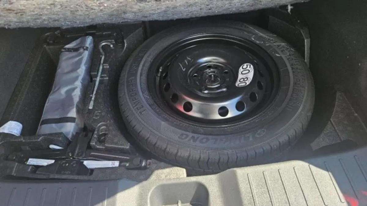 Nissan Juke usata a Lucca (19)
