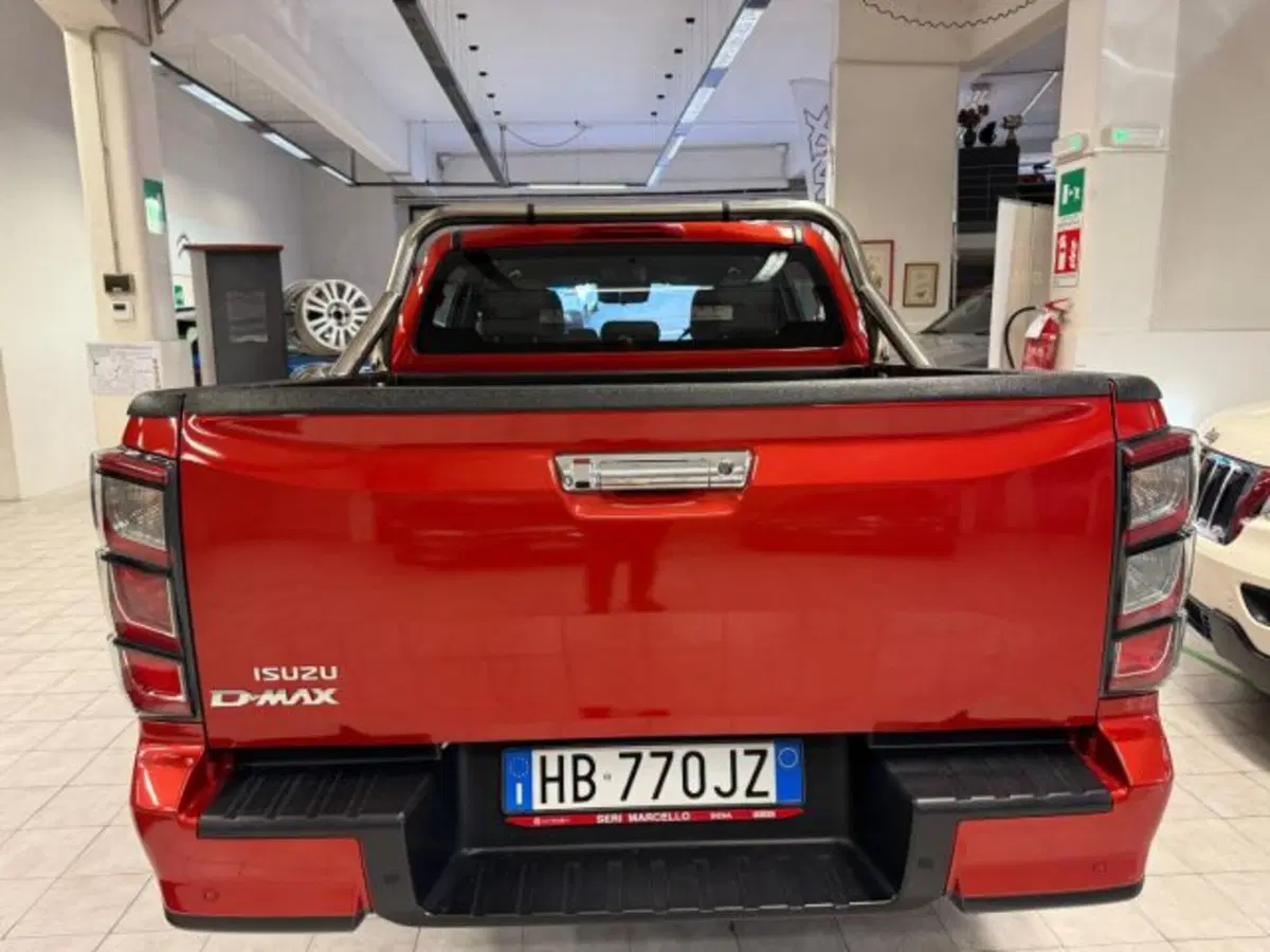 Isuzu D-Max Pick-up usata a Siena (4)