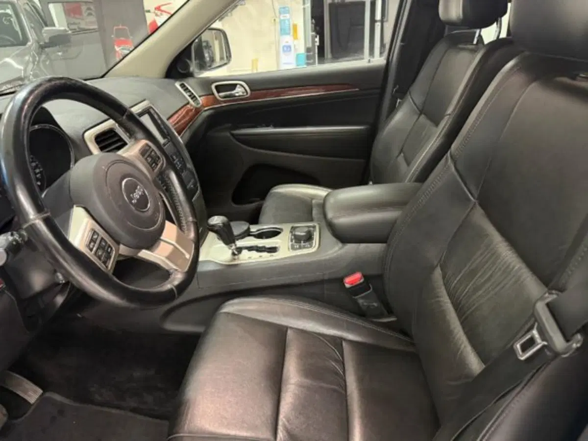 Jeep Grand Cherokee usata a Siena (11)