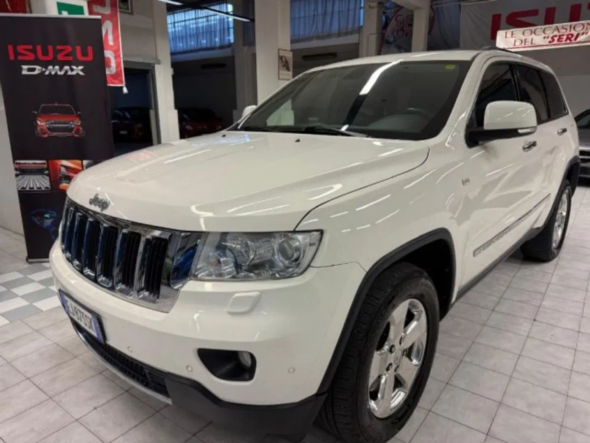 Jeep Grand Cherokee usata a Siena (2)