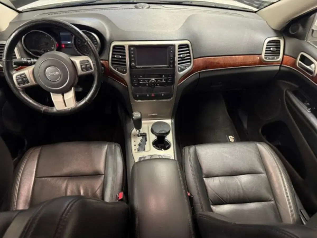 Jeep Grand Cherokee usata a Siena (5)