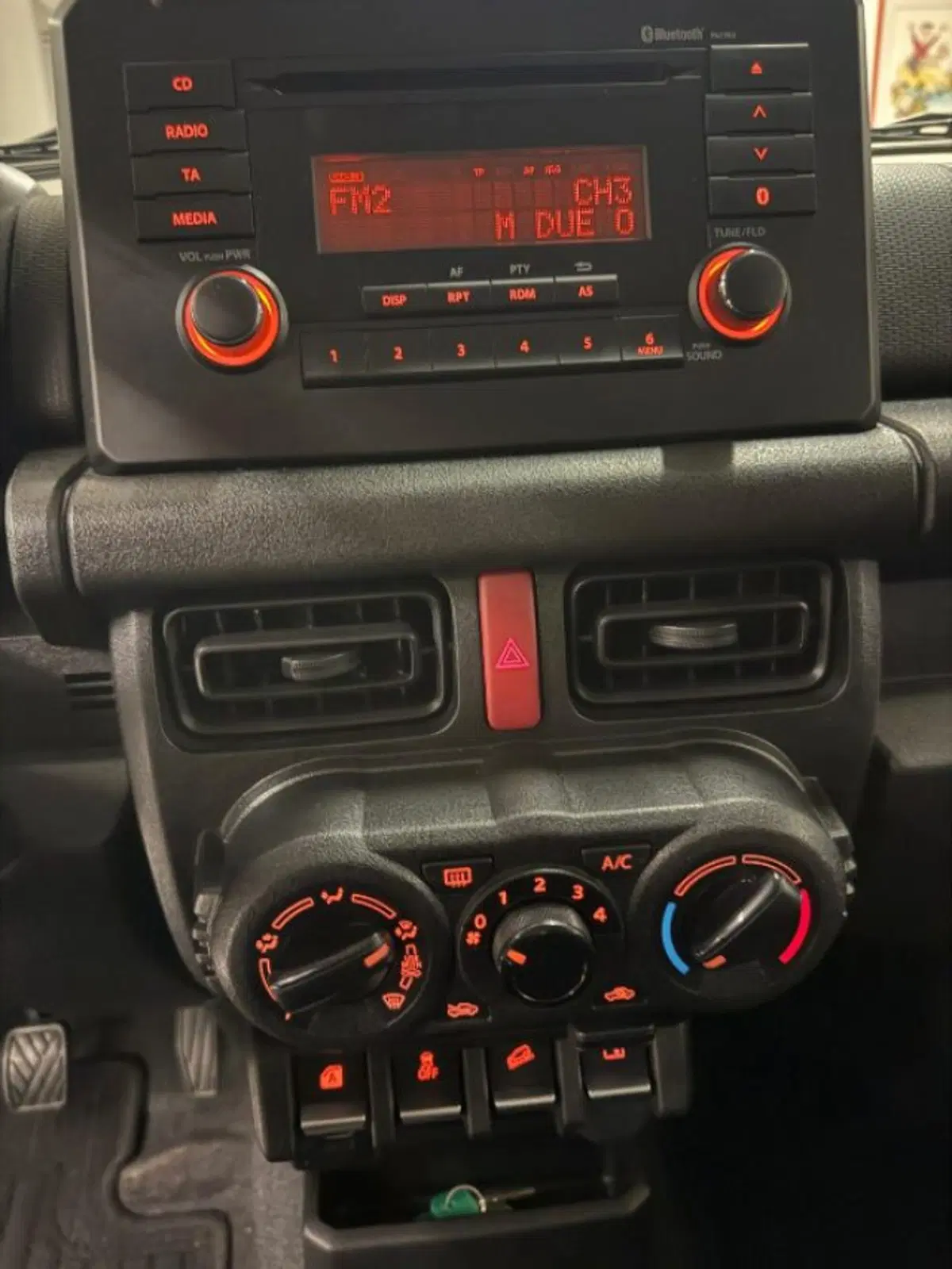 Suzuki Jimny usata a Siena (8)