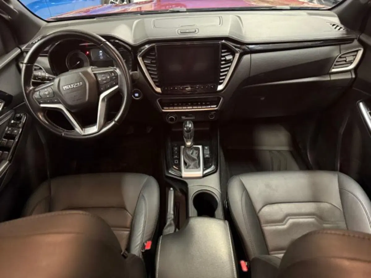 Isuzu D-Max Pick-up usata a Siena (5)
