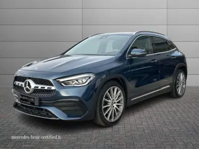 Mercedes-Benz GLA SUV 200 d Automatic Premium del 2023 usata a Manocalzati