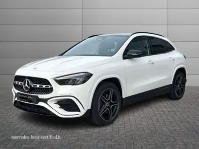 Mercedes-Benz GLA SUV 250 e phev AMG Line Advanced Plus auto del 2024 usata a Manocalzati