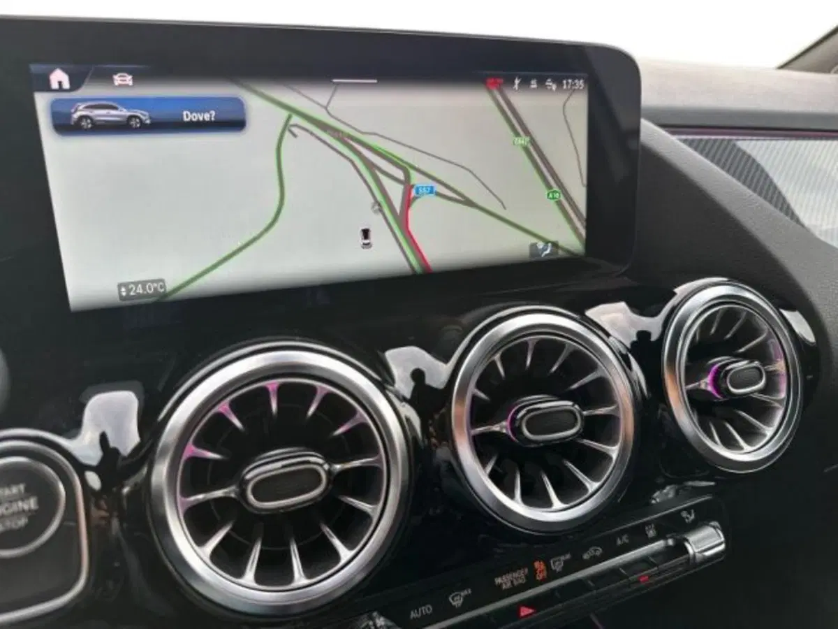 Mercedes-Benz GLA SUV usata a Avellino (12)