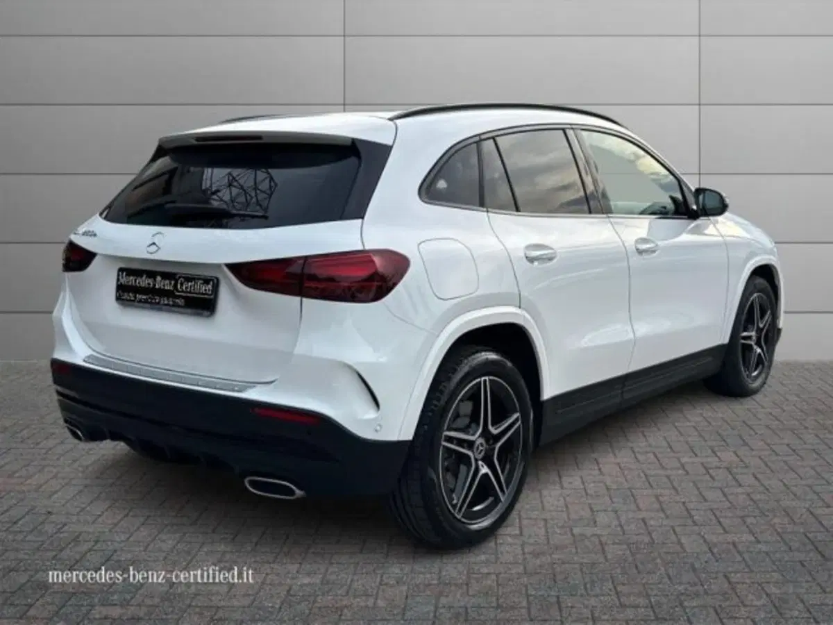 Mercedes-Benz GLA SUV usata a Avellino (2)