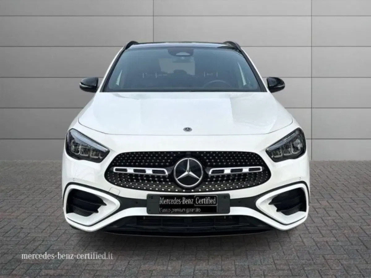Mercedes-Benz GLA SUV usata a Avellino (3)