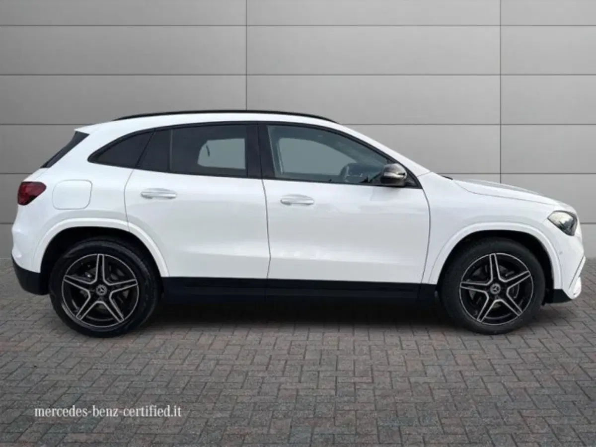 Mercedes-Benz GLA SUV usata a Avellino (5)