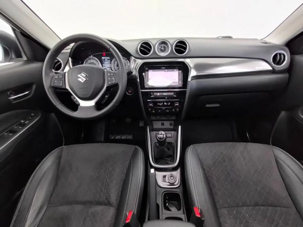 Suzuki Vitara usata a Como (4)