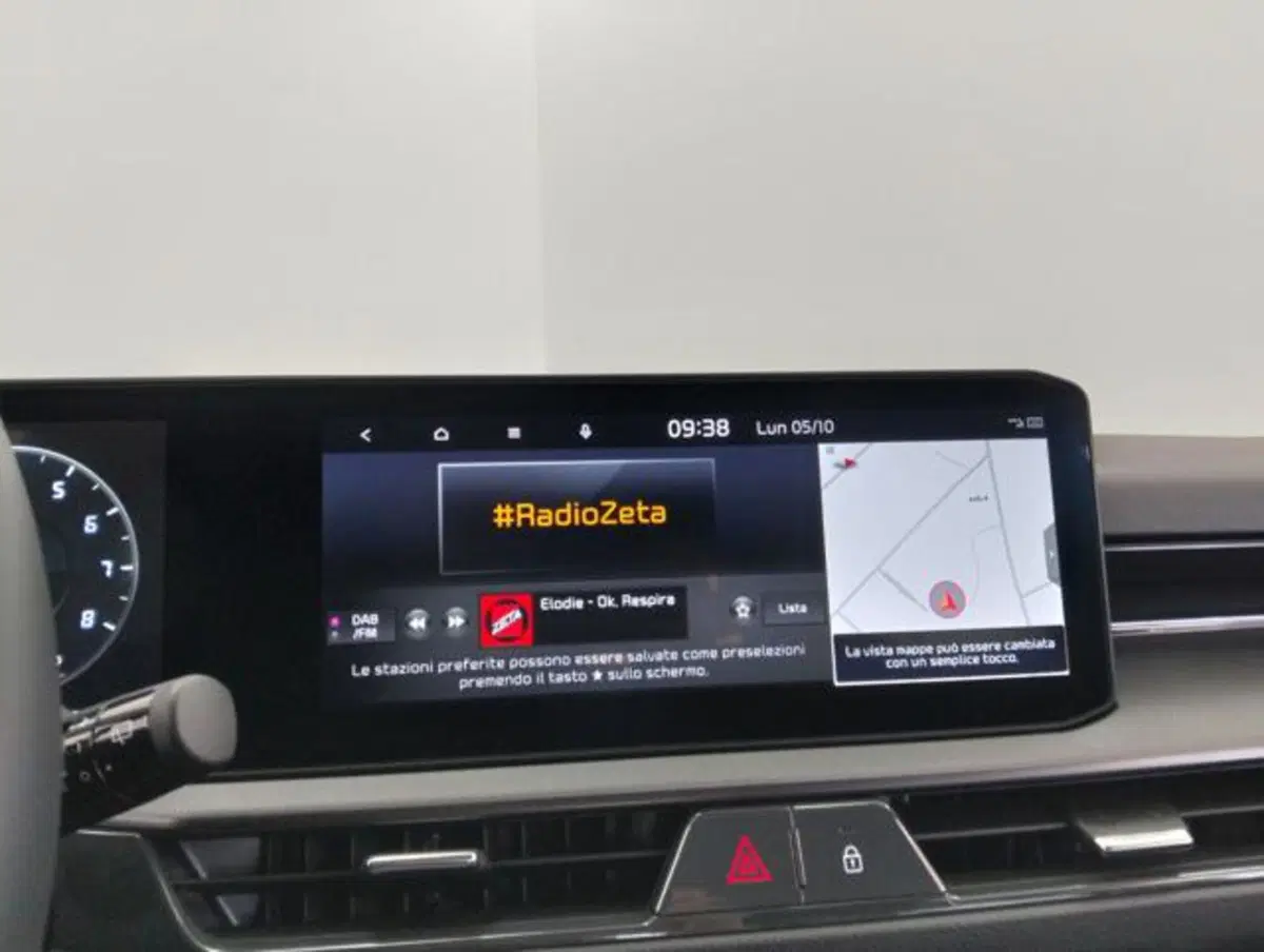 Kia Stonic usata a Como (15)