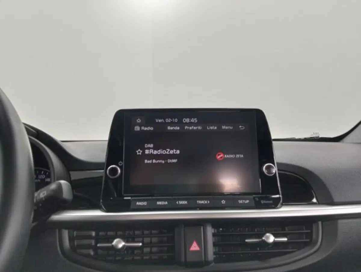 Kia Picanto usata a Como (13)