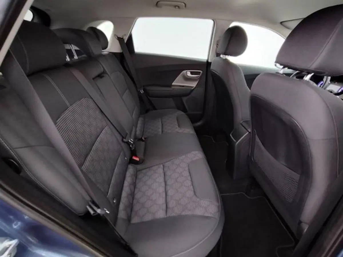 Kia Niro usata a Como (5)