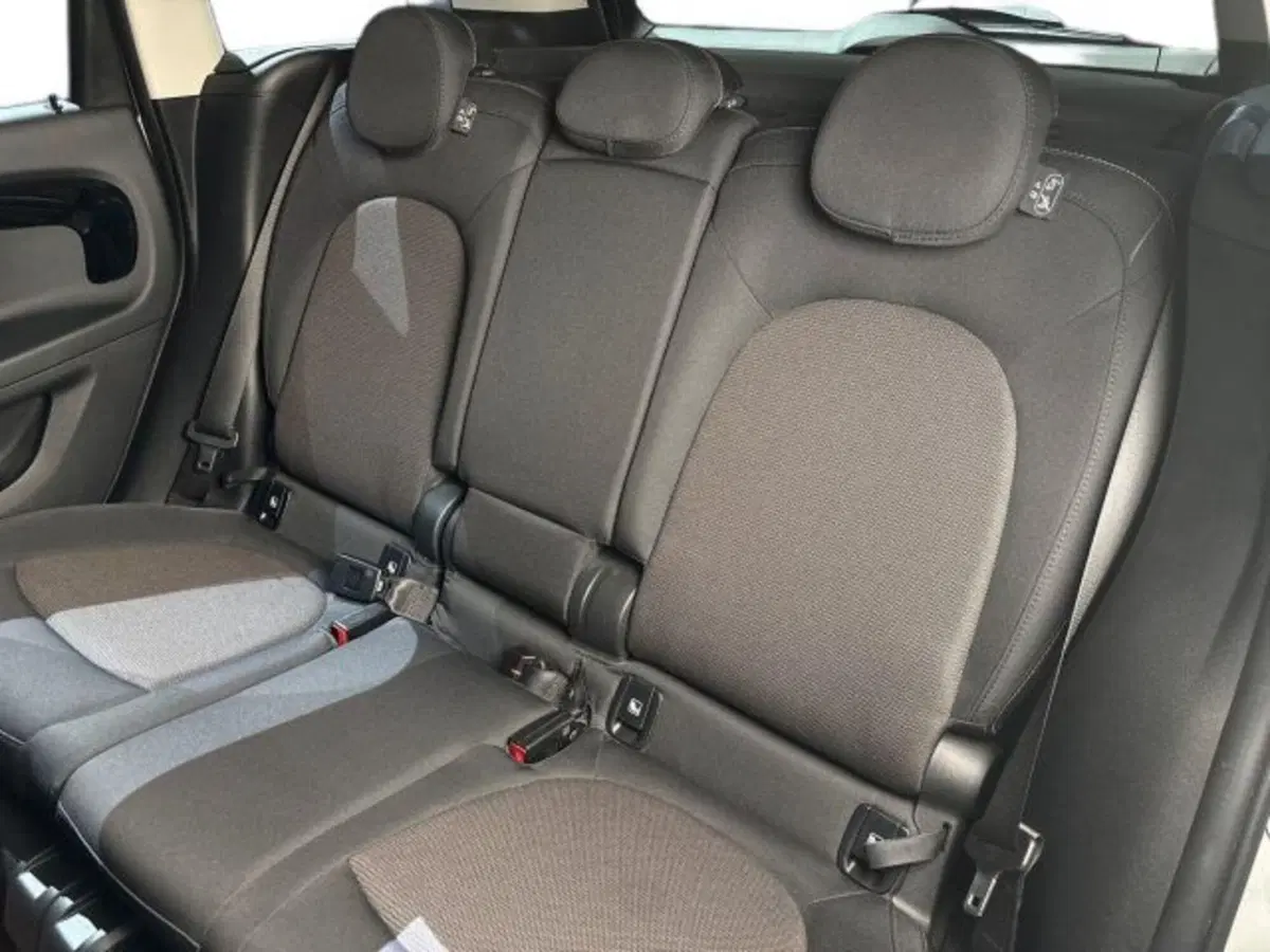 MINI Mini Countryman usata a Bologna (9)