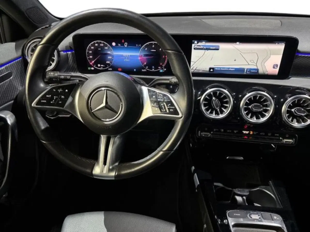 Mercedes-Benz Classe A usata a Bologna (11)