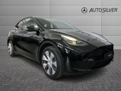 Tesla Model Y Single Motor rwd del 2024 usata a Verona