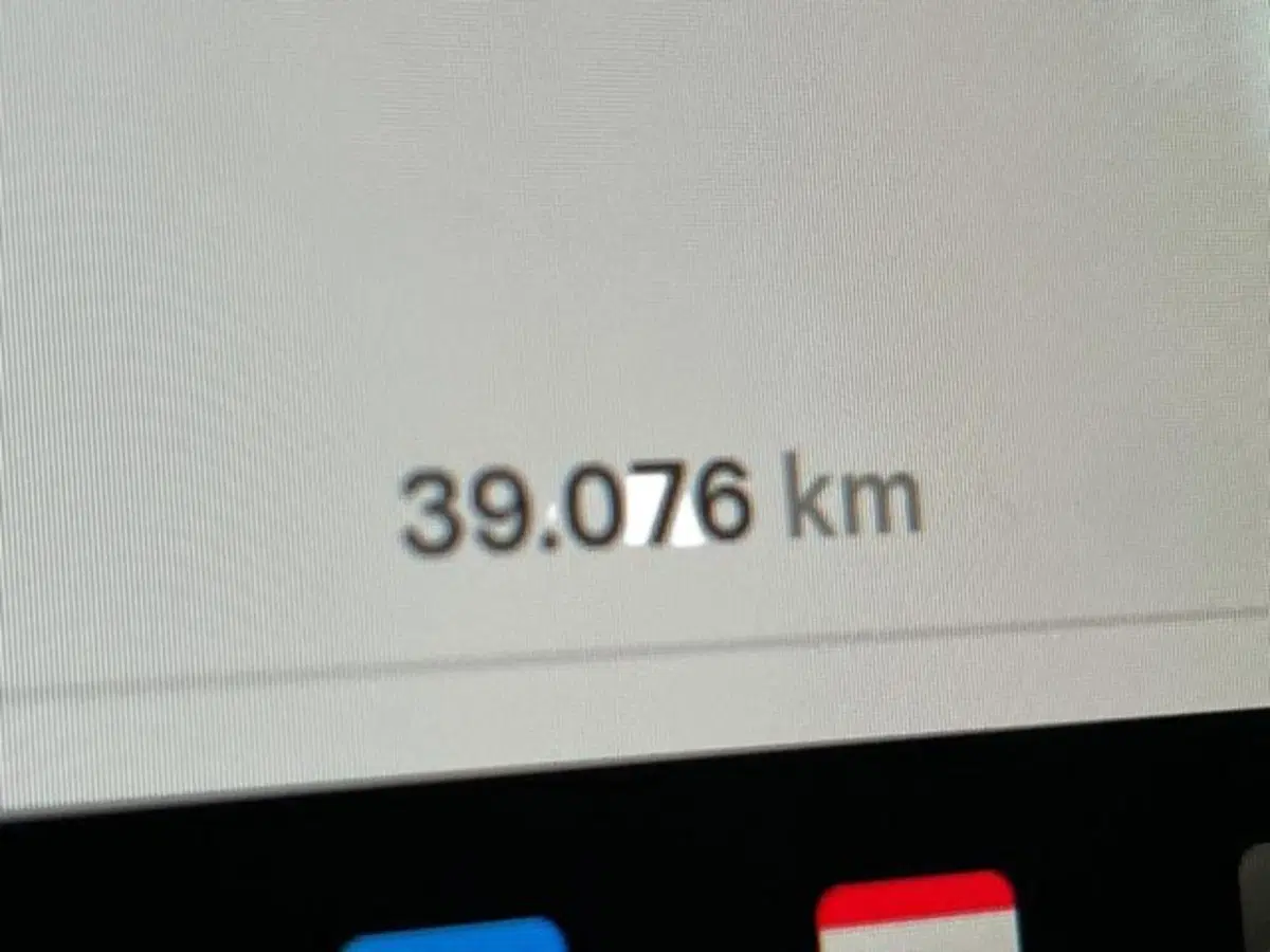 Tesla Model Y usata a Verona (8)
