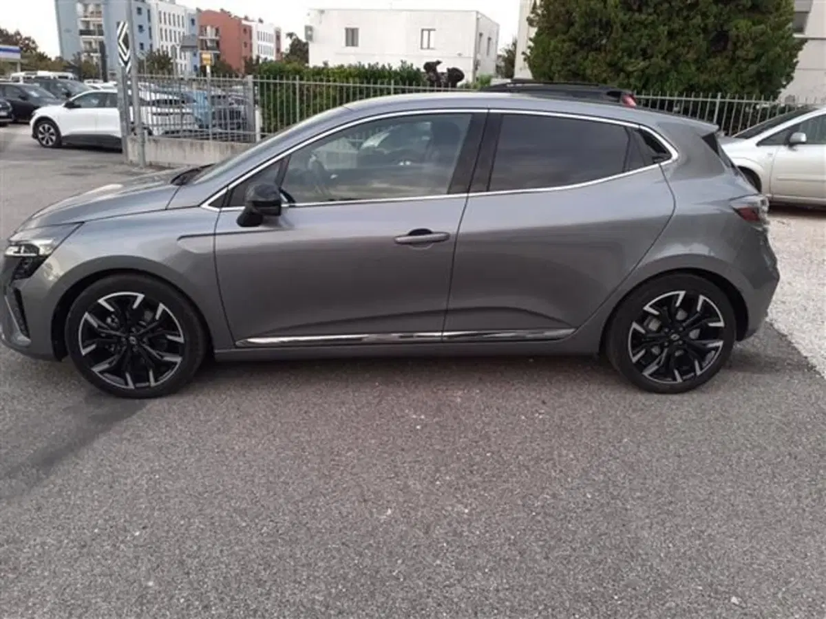 Renault Clio usata a Modena (13)
