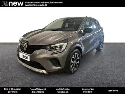 Renault Captur TCe 90 CV Equilibre del 2023 usata a Mirandola