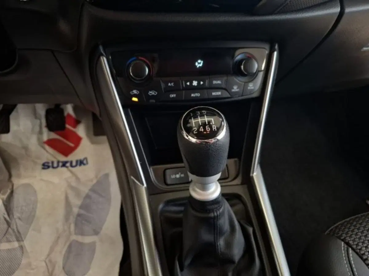Suzuki S-Cross usata a Reggio Emilia (13)