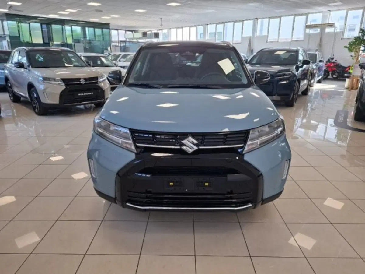 Suzuki Vitara nuova a Reggio Emilia (8)