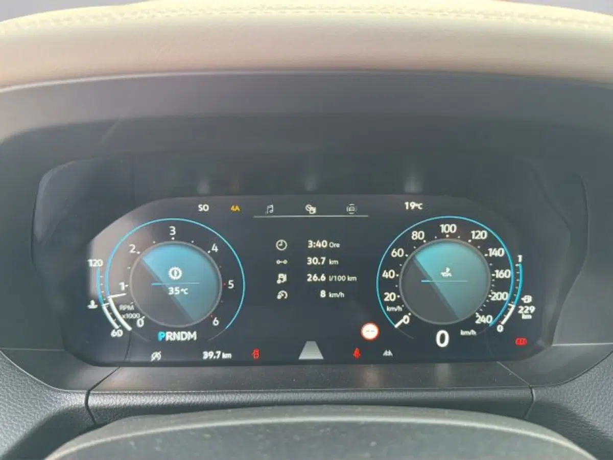 Volkswagen Amarok nuova a Vicenza (11)