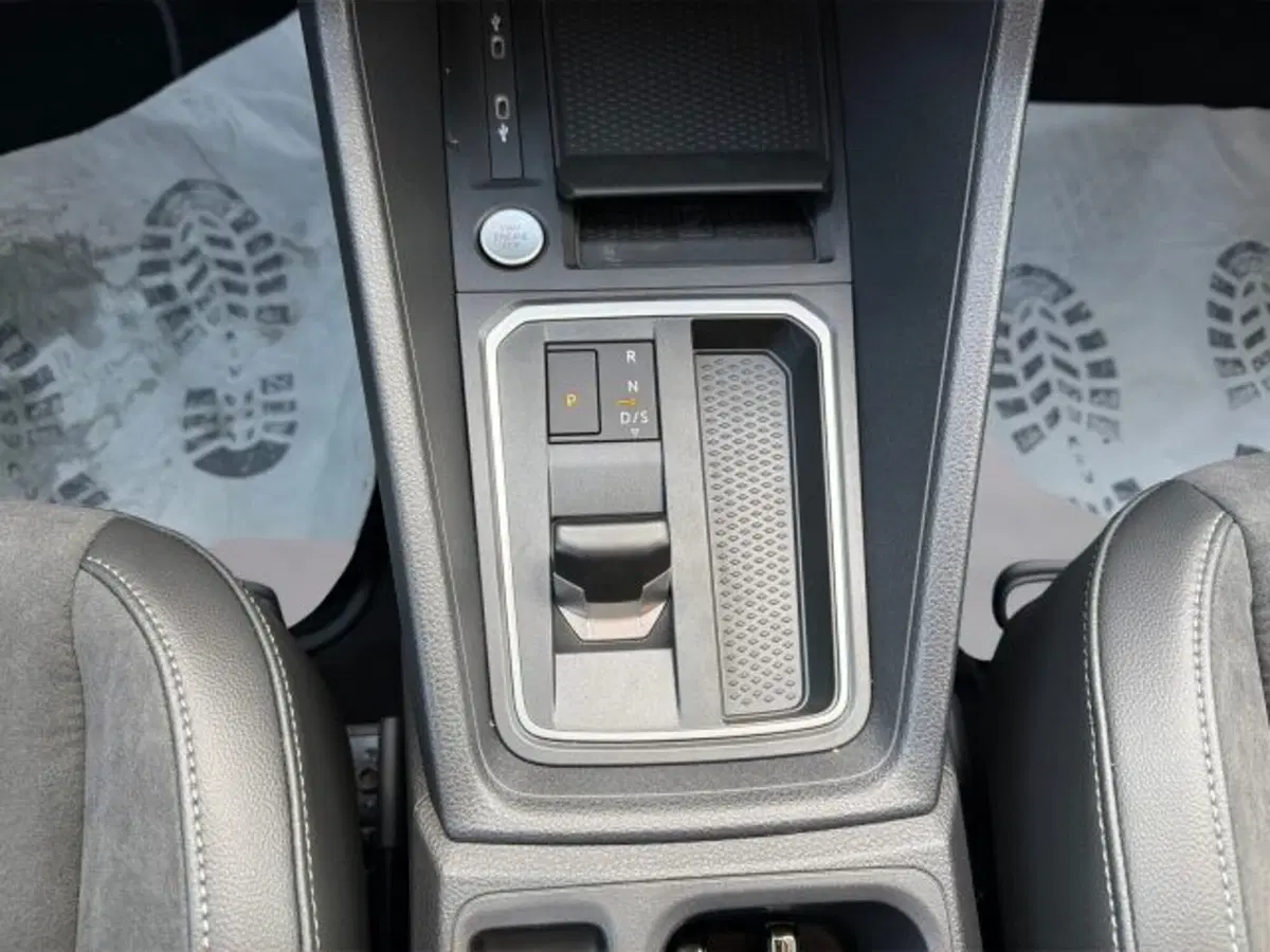 Volkswagen Veicoli Commerciali Caddy nuova a Vicenza (13)