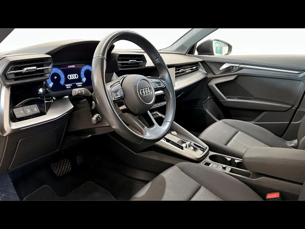 Audi A3 Sportback usata a Varese (15)