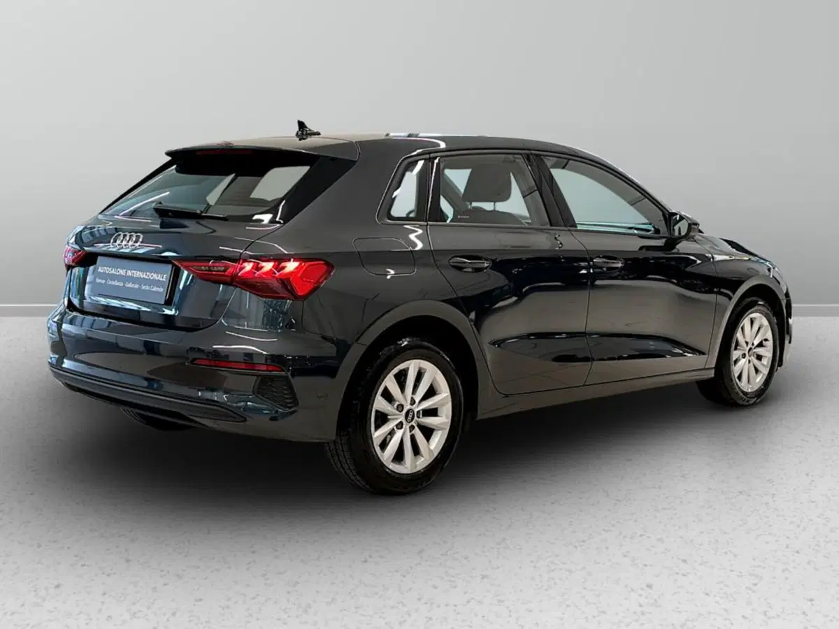Audi A3 Sportback usata a Varese (2)