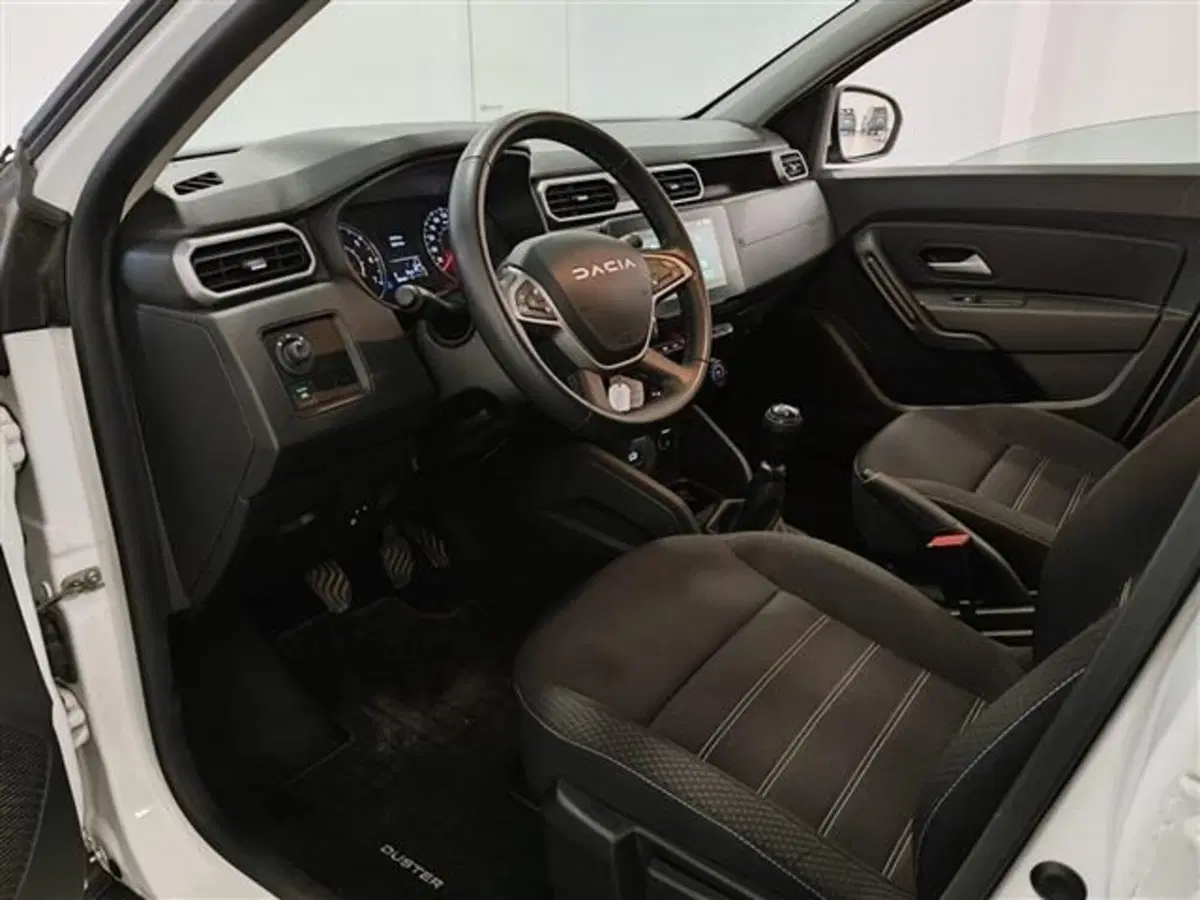 Dacia Duster usata a Siena (12)