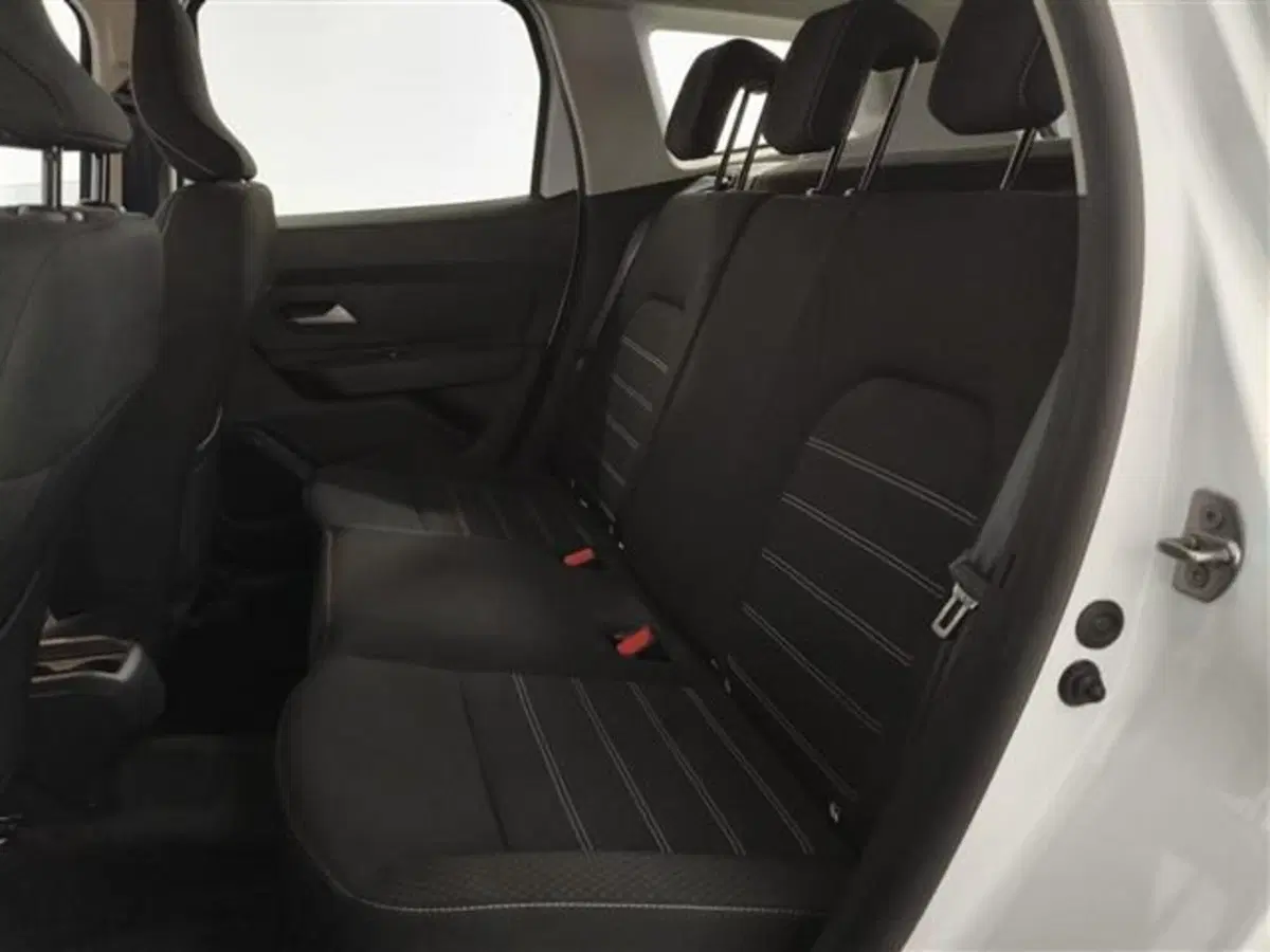 Dacia Duster usata a Siena (19)