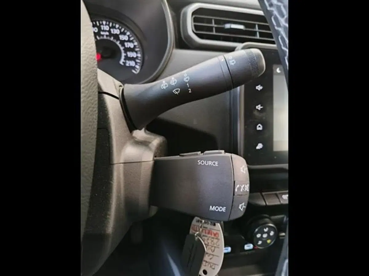 Dacia Duster usata a Siena (9)