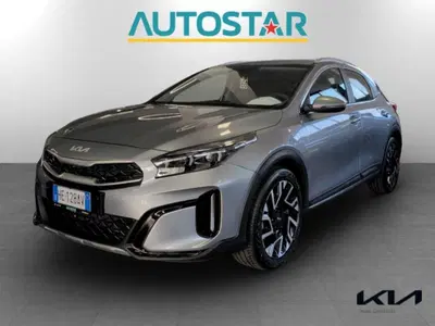 Kia XCeed 1.0 tgdi Gpl Business 117cv mt del 2026 usata a Piacenza