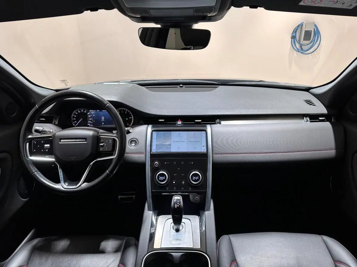 Land Rover Discovery Sport usata a Varese (4)