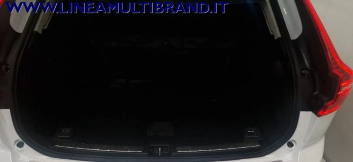Volvo XC60 usata a Piacenza (19)