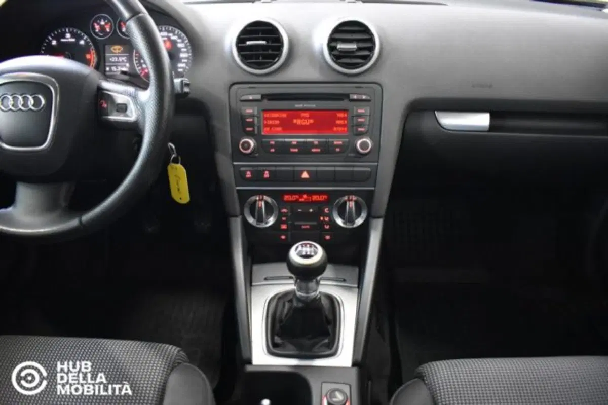 Audi A3 Sportback usata a Perugia (11)