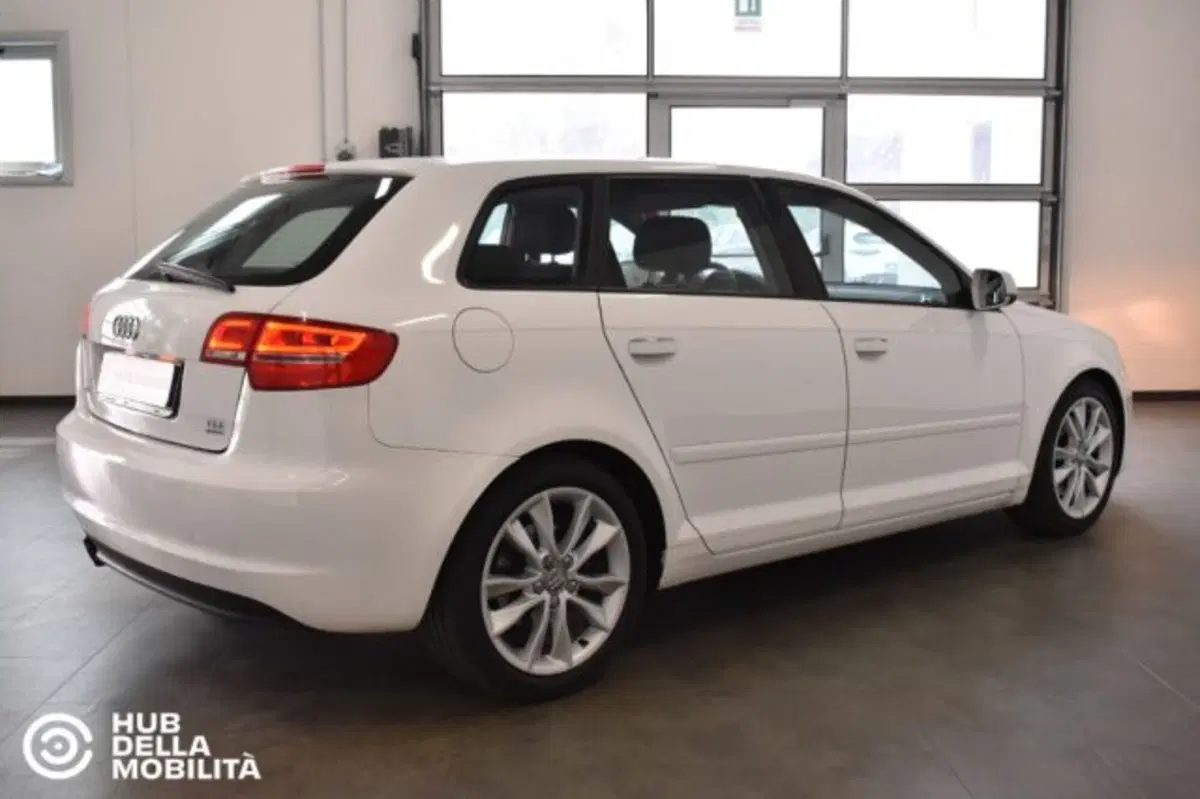 Audi A3 Sportback usata a Perugia (4)