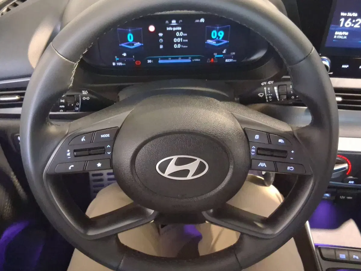 Hyundai Bayon usata a Genova (14)
