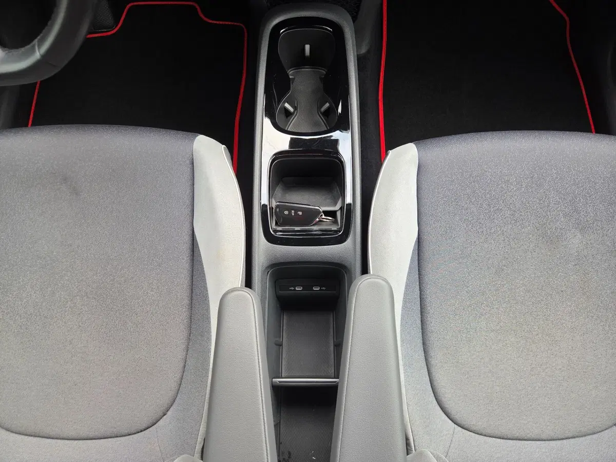 Volkswagen ID.3 usata a Torino (16)