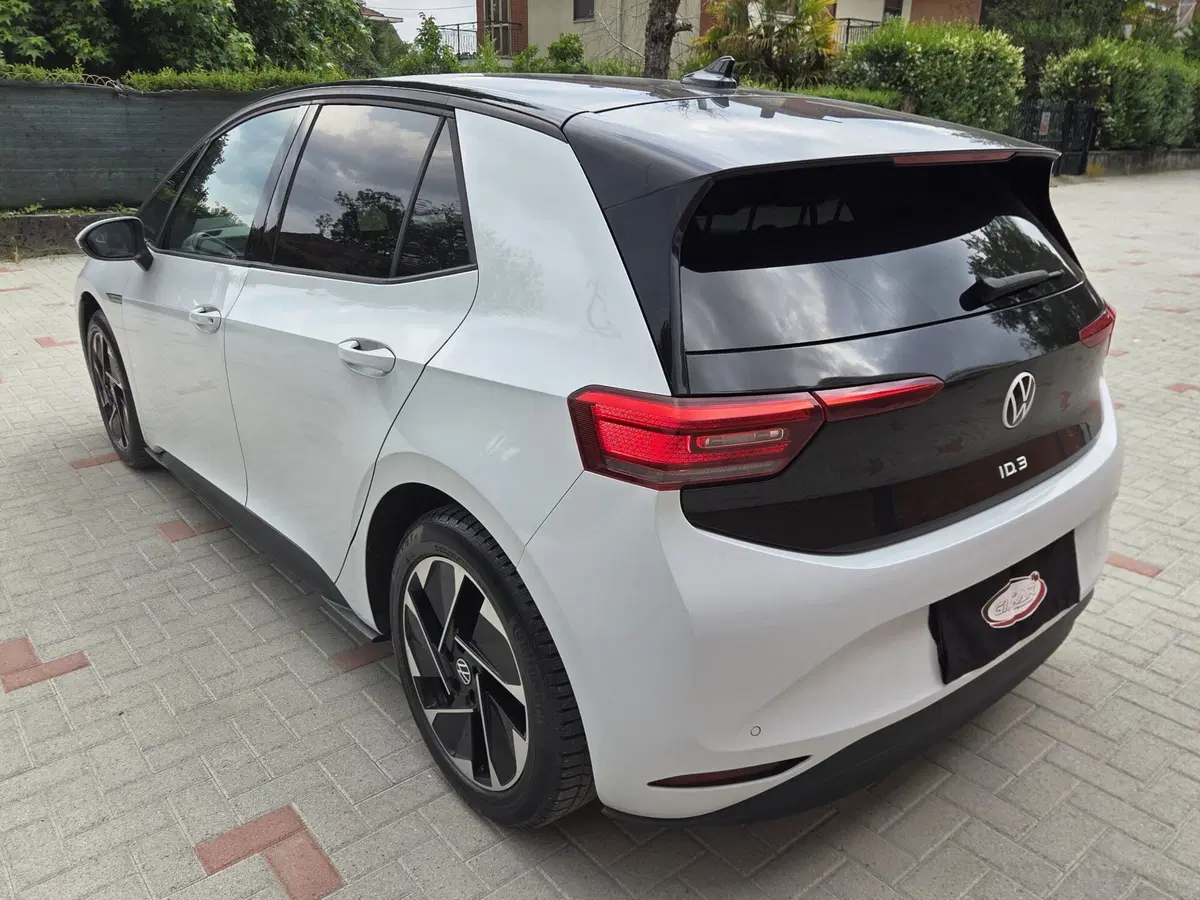 Volkswagen ID.3 usata a Torino (4)