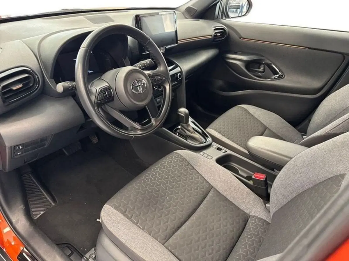 Toyota Yaris Cross usata a Prato (10)